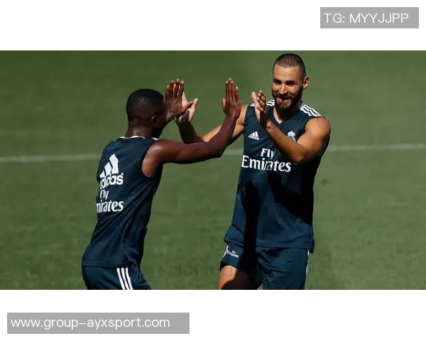 本赛季五大联赛姆巴佩与维尼修斯在禁区内触球超80次的独特表现分析 本赛季五大联赛姆巴佩与维尼修斯在禁区内触球超80次的独特表现分析