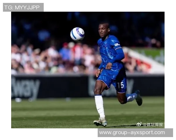 杰克逊头部明显突出拜仁首发图引发球迷热议